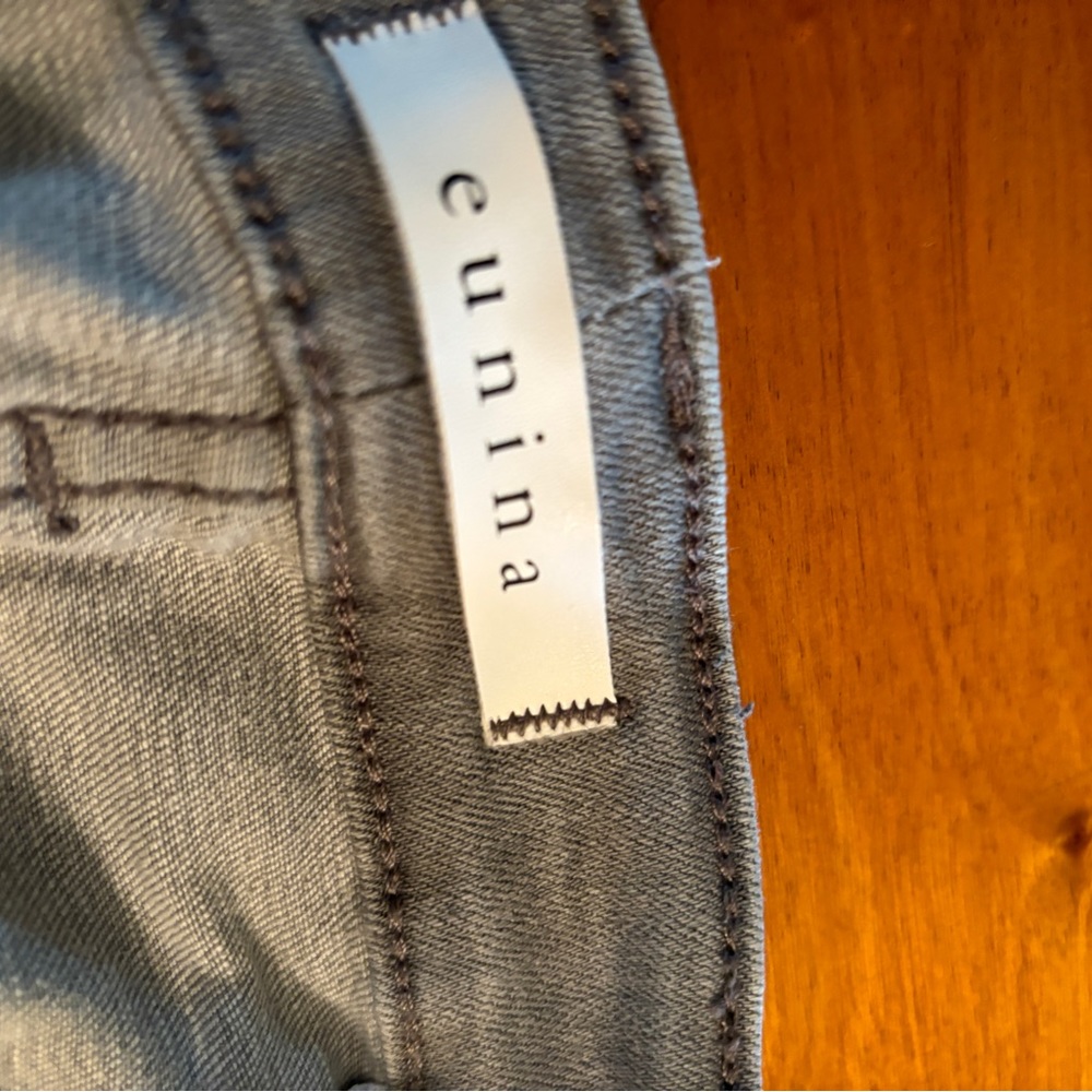 Light weight pale grey jeans